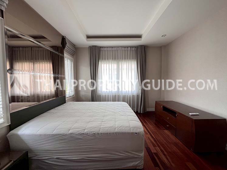 House with Shared Pool in Sukhumvit 